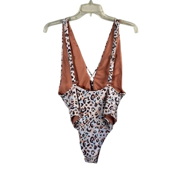 AQUA BENDITA Becca Pavana Leopard Print One Piece Swim Suit - Picture 4 of 10